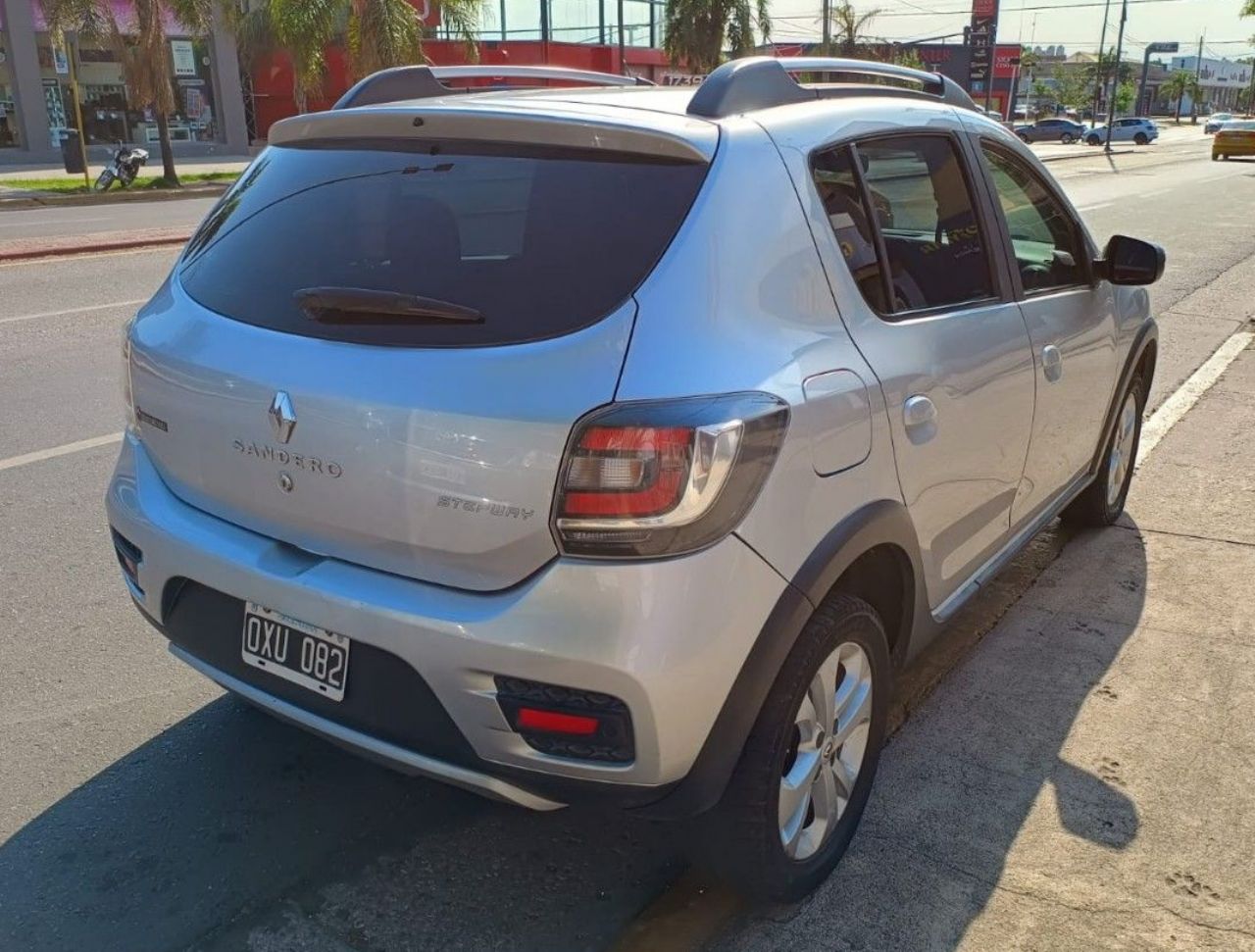 Renault Sandero Usado Financiado en Córdoba, deRuedas
