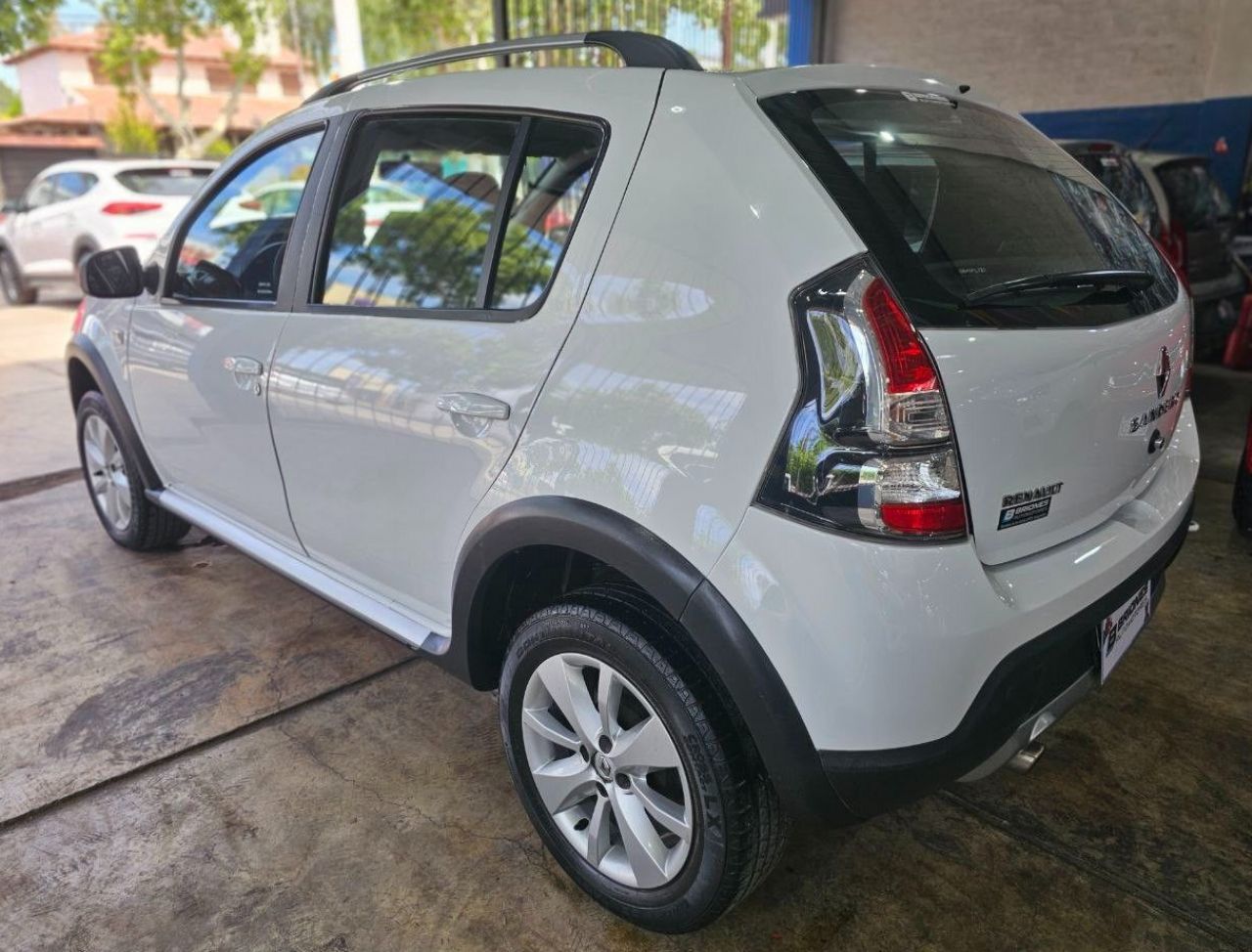 Renault Sandero Usado en Mendoza, deRuedas