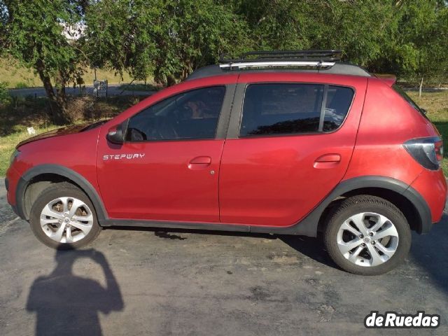 Renault Sandero Usado en Mendoza, deRuedas