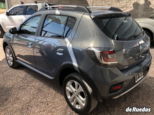 Renault Sandero Usado en Mendoza, deRuedas