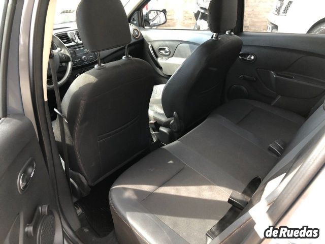 Renault Sandero Usado en Mendoza, deRuedas