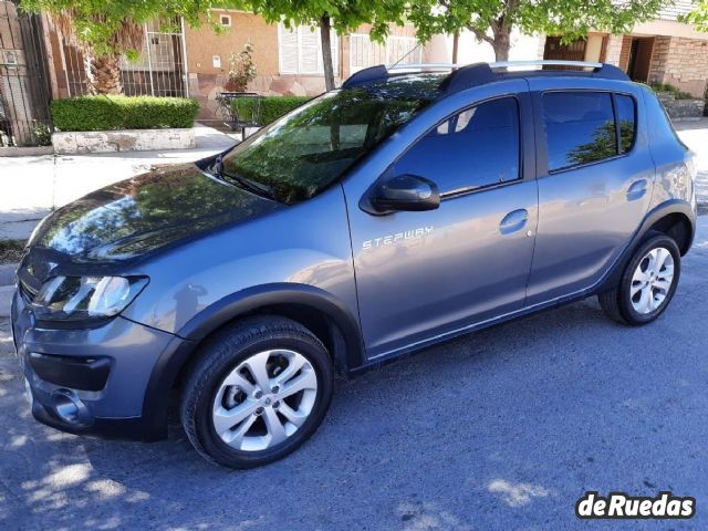 Renault Sandero Usado en Mendoza, deRuedas