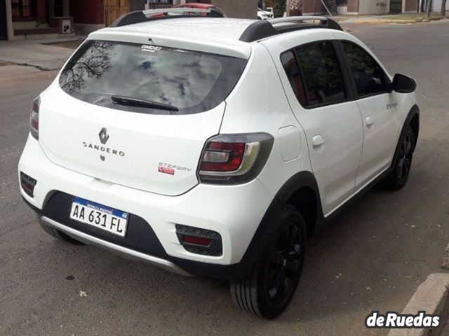 Renault Sandero Usado en Mendoza, deRuedas