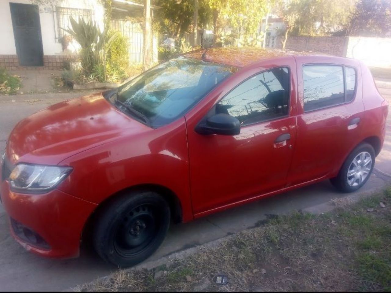 Renault Sandero Usado en Buenos Aires, deRuedas