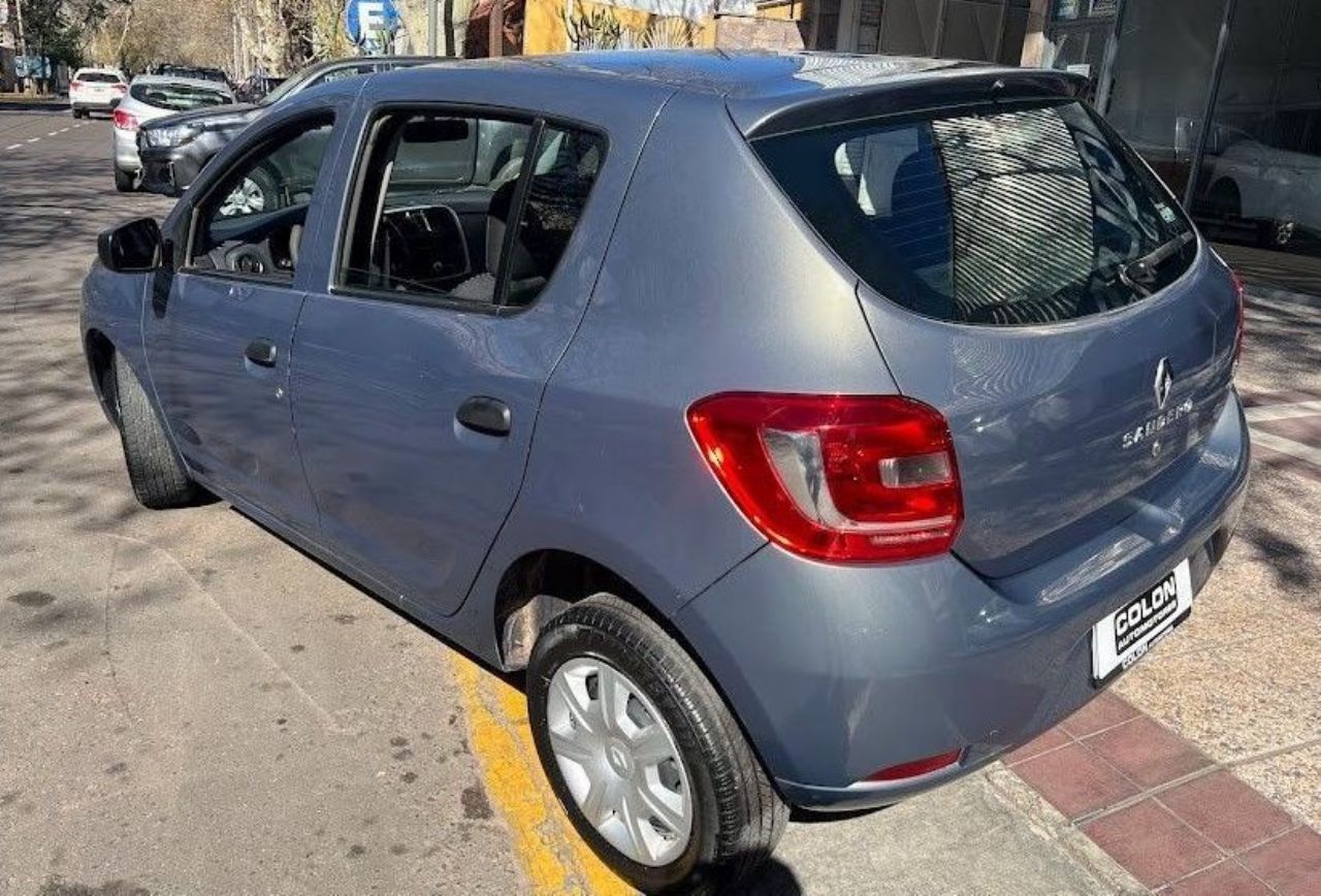 Renault Sandero Usado Financiado en Mendoza, deRuedas