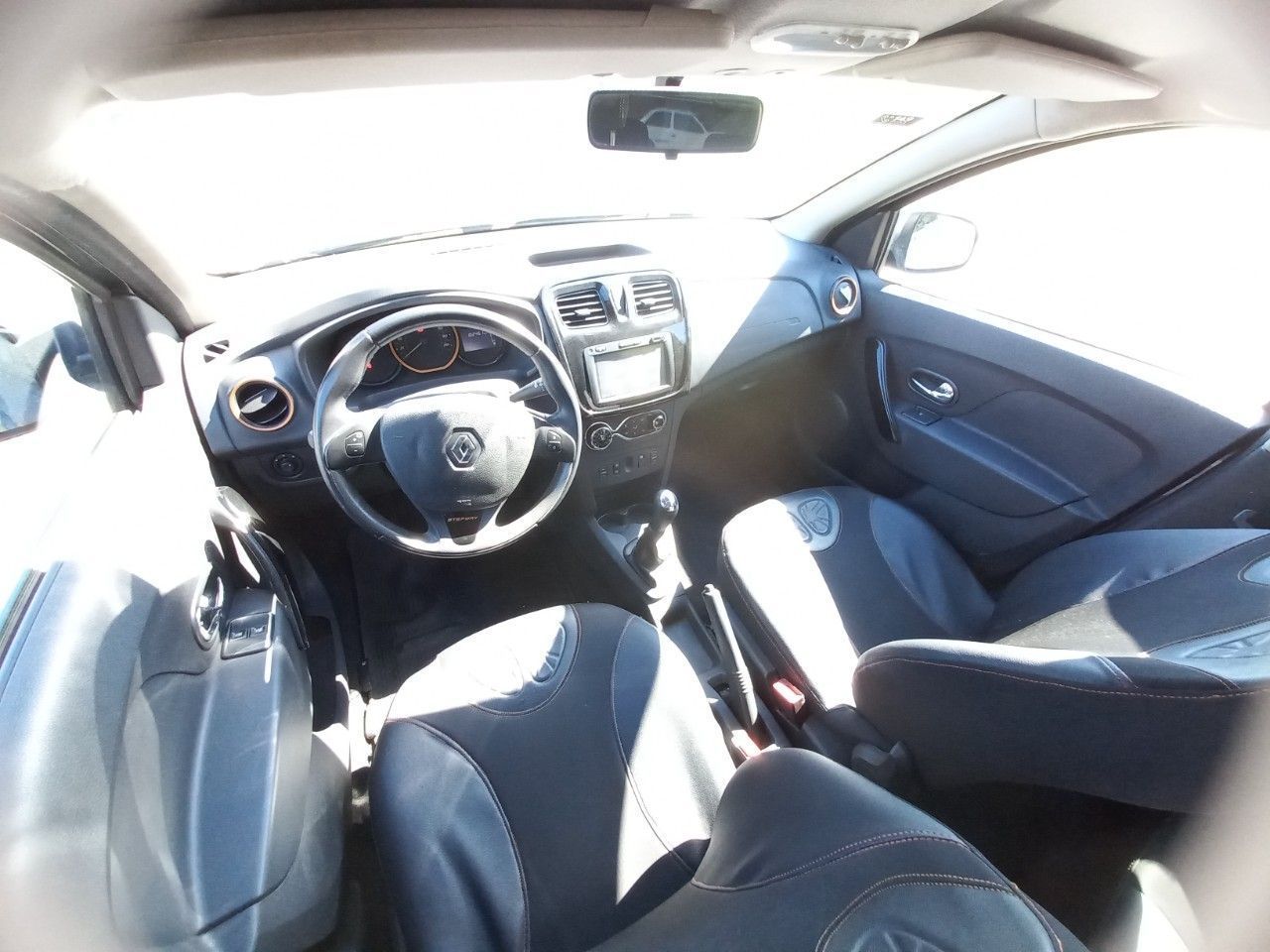 Renault Sandero Usado en Mendoza, deRuedas