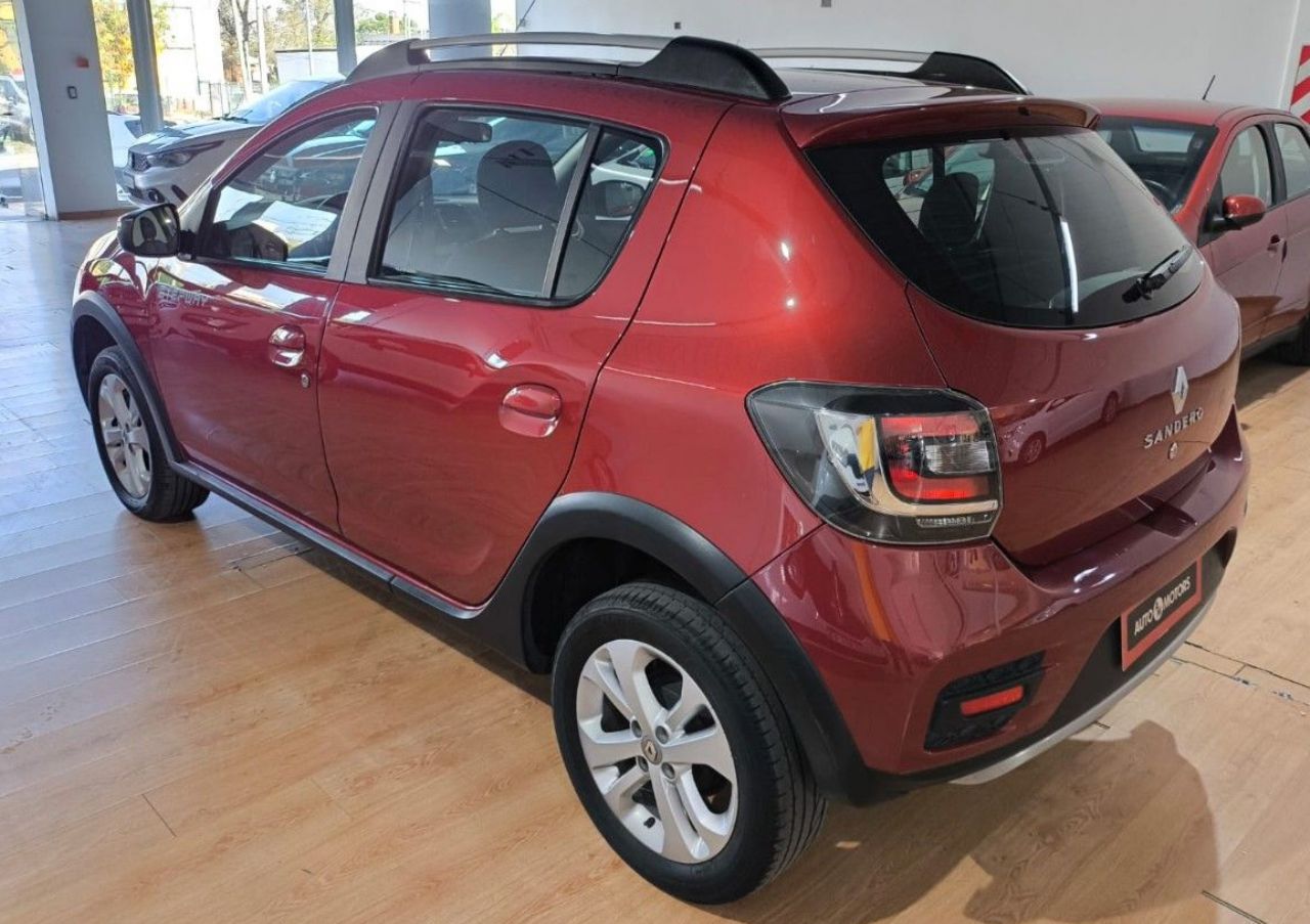 Renault Sandero Usado Financiado en Córdoba, deRuedas