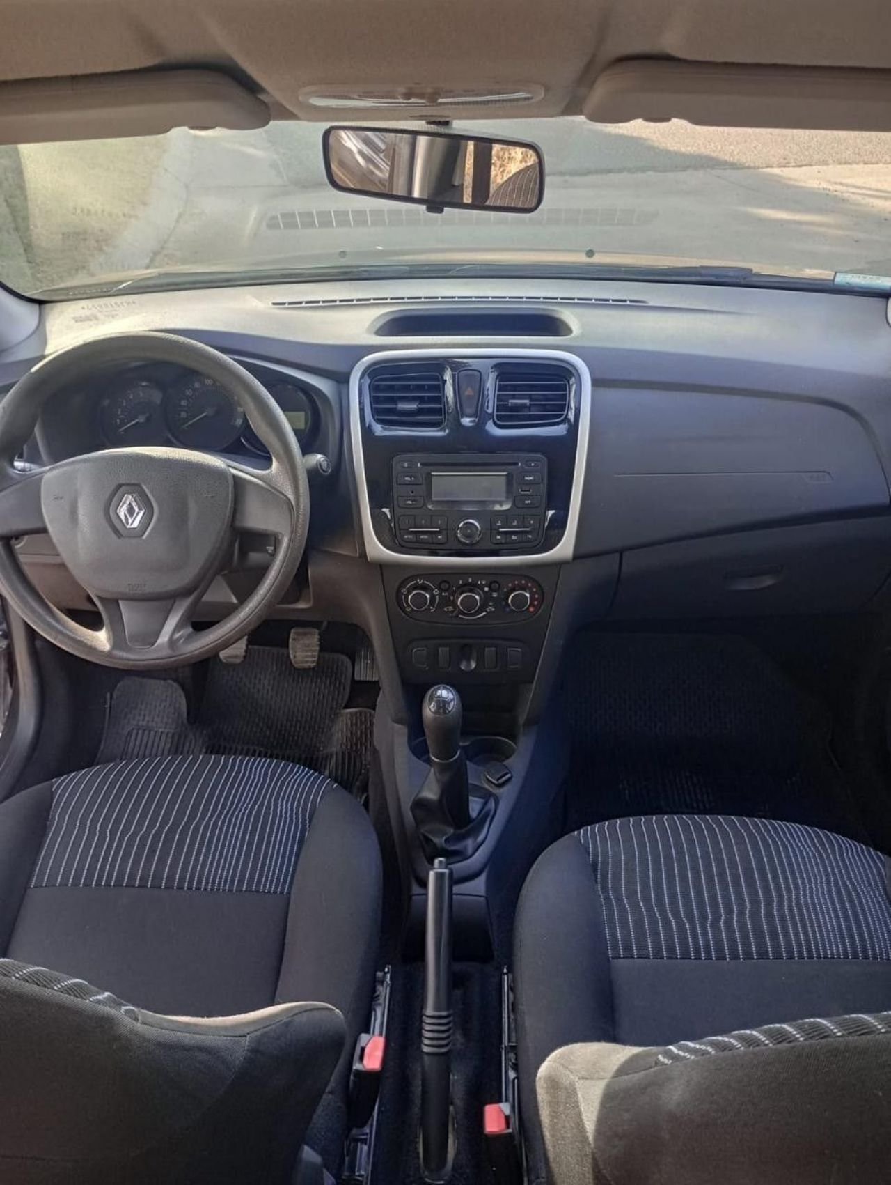 Renault Sandero Usado Financiado en Córdoba, deRuedas