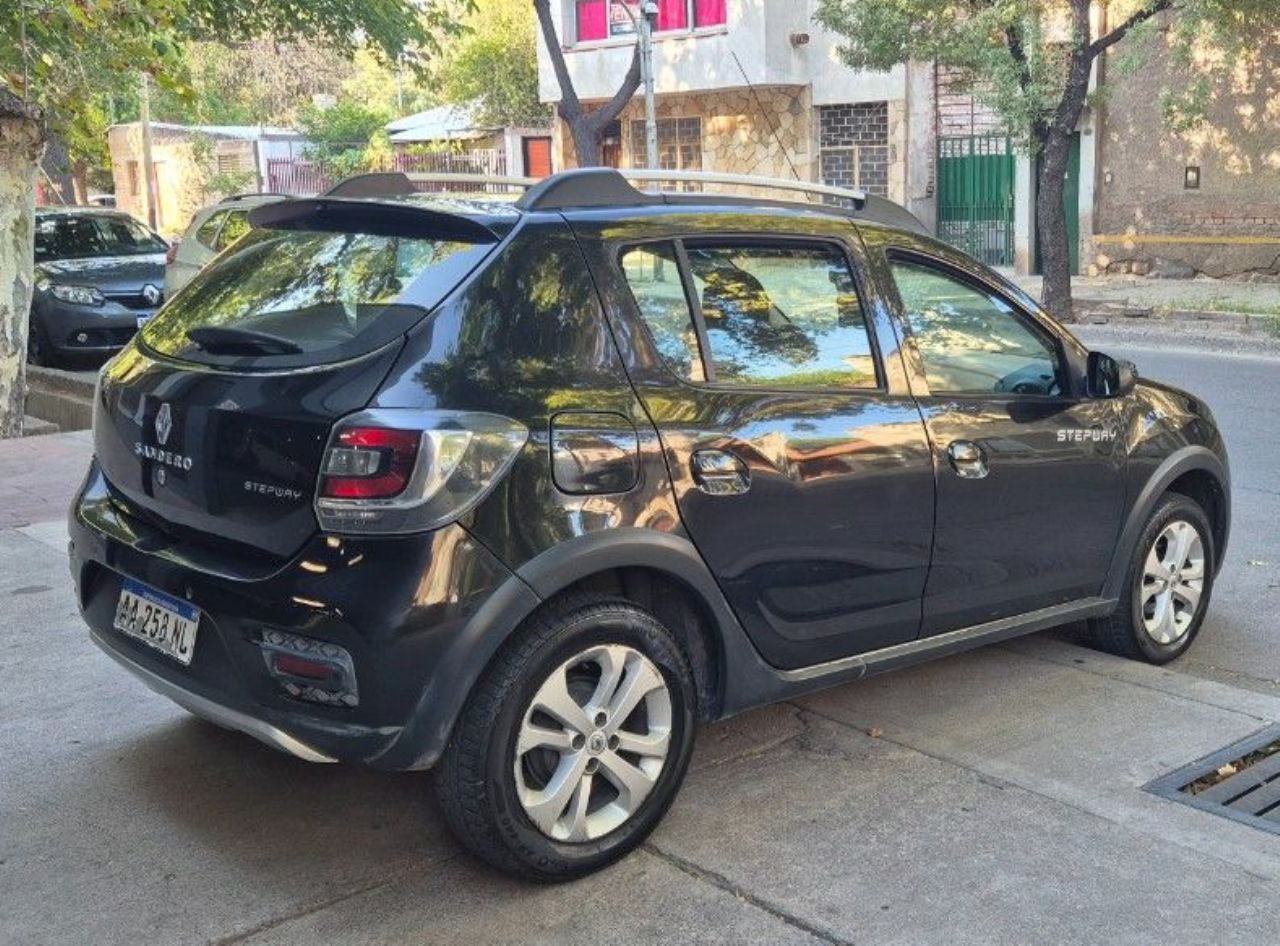 Renault Sandero Usado Financiado en Mendoza, deRuedas