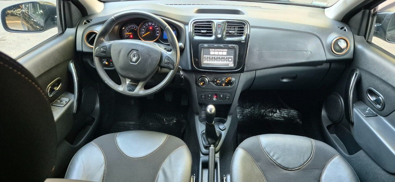 Renault Sandero Usado Financiado en Mendoza, deRuedas