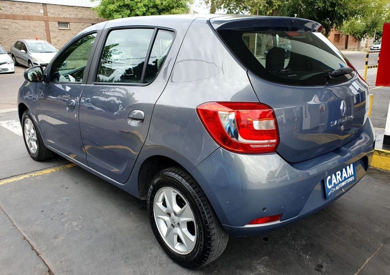 Renault Sandero Usado en Mendoza, deRuedas