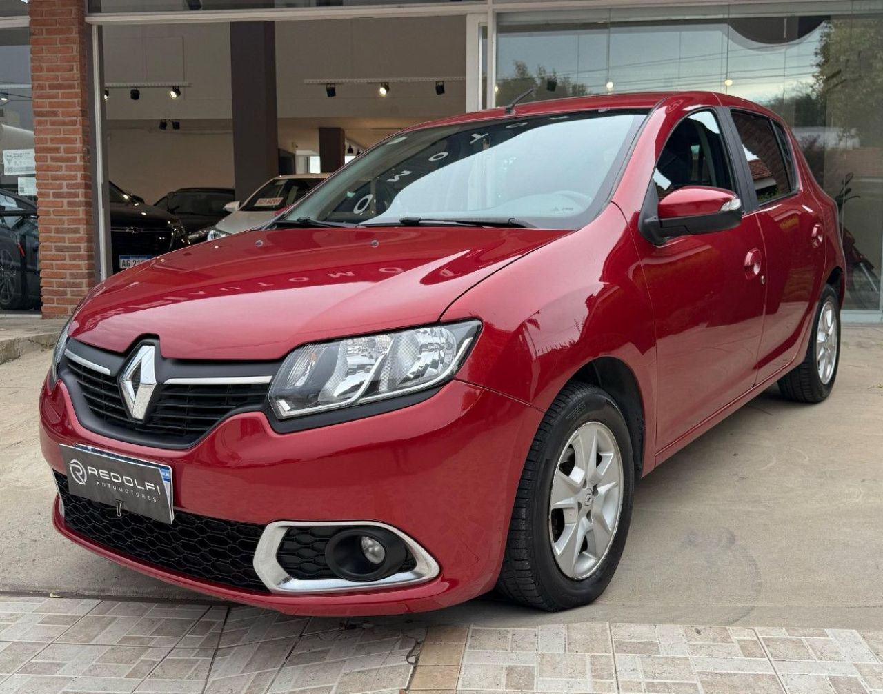 Renault Sandero Usado Financiado en Córdoba, deRuedas
