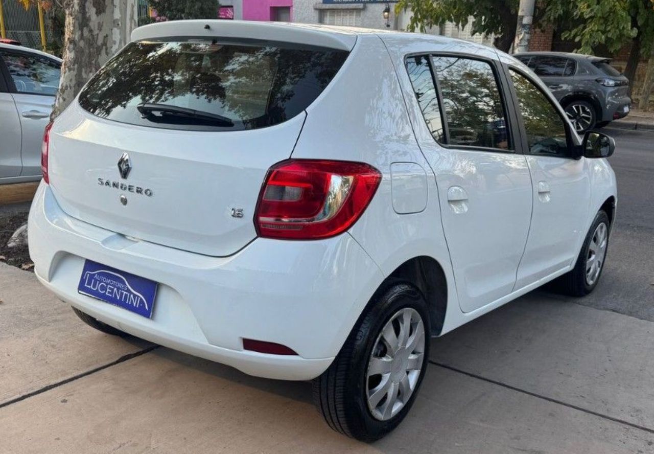Renault Sandero Usado Financiado en Mendoza, deRuedas