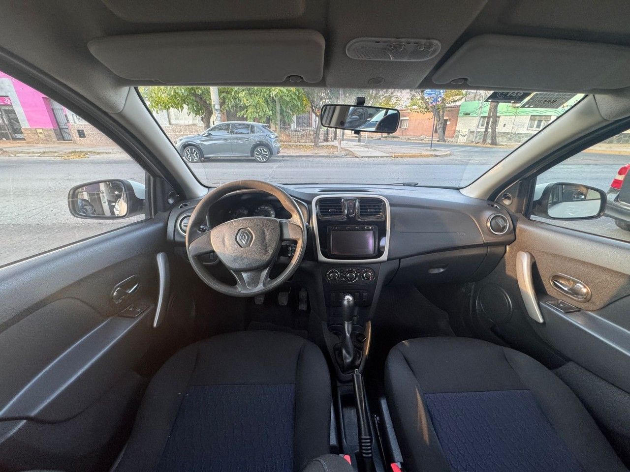Renault Sandero Usado Financiado en Mendoza, deRuedas