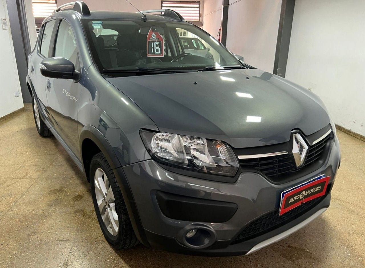 Renault Sandero Usado Financiado en Córdoba, deRuedas