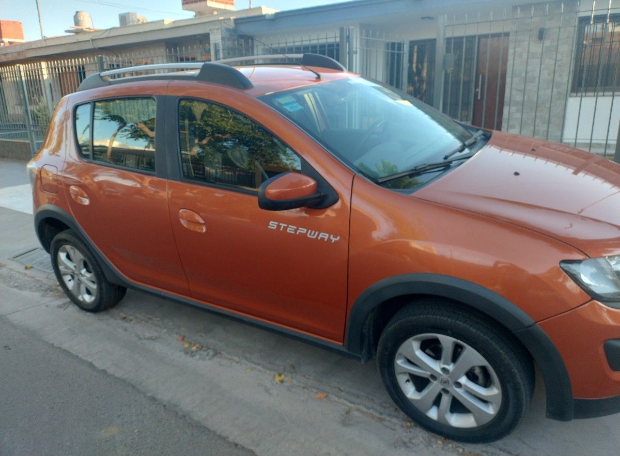 Renault Sandero Usado en Mendoza, deRuedas