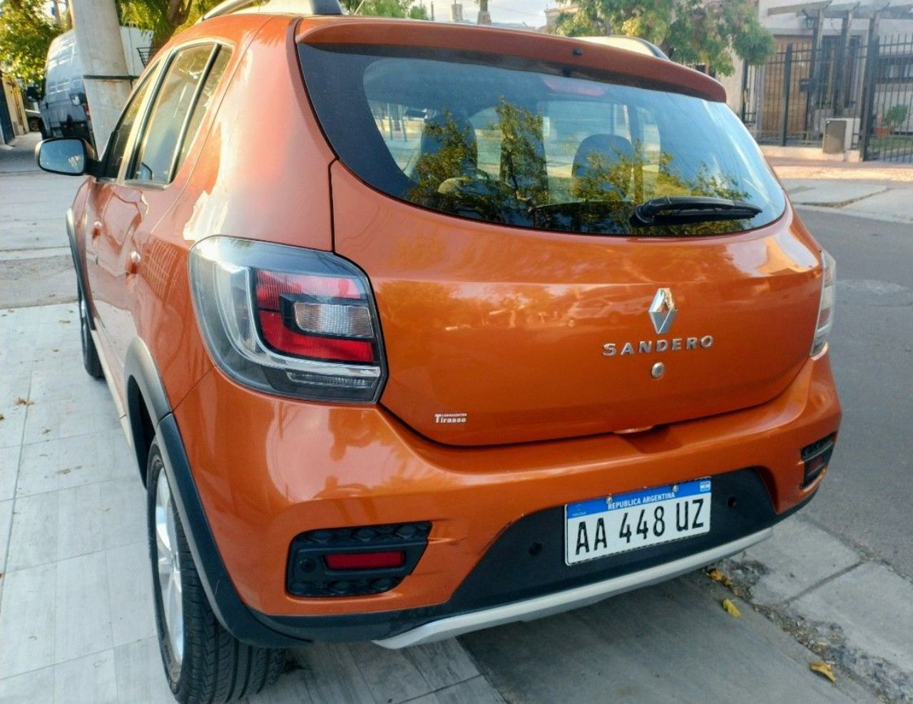 Renault Sandero Usado en Mendoza, deRuedas