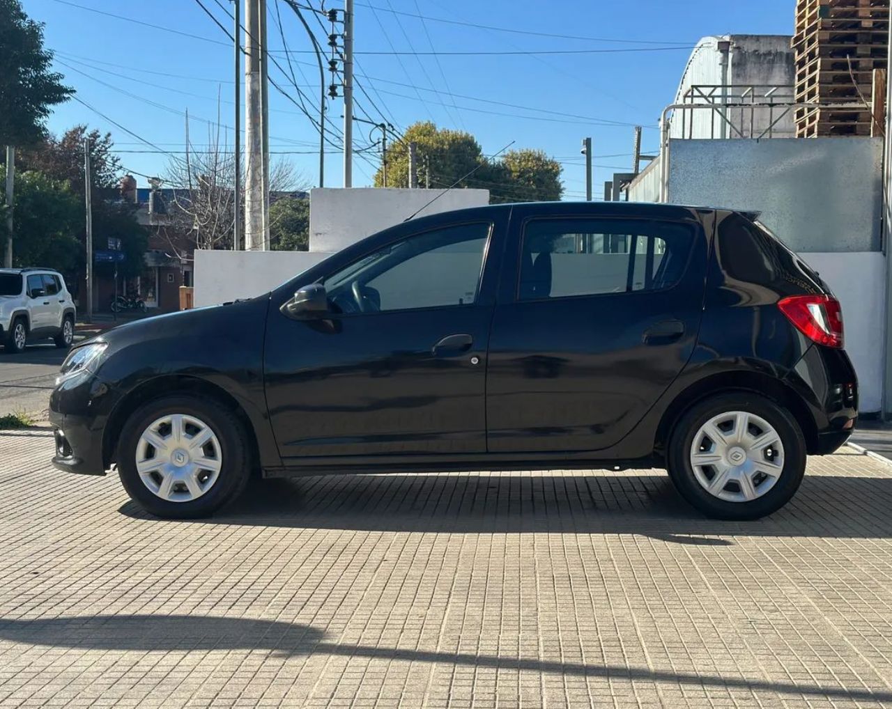 Renault Sandero Usado Financiado en Córdoba, deRuedas