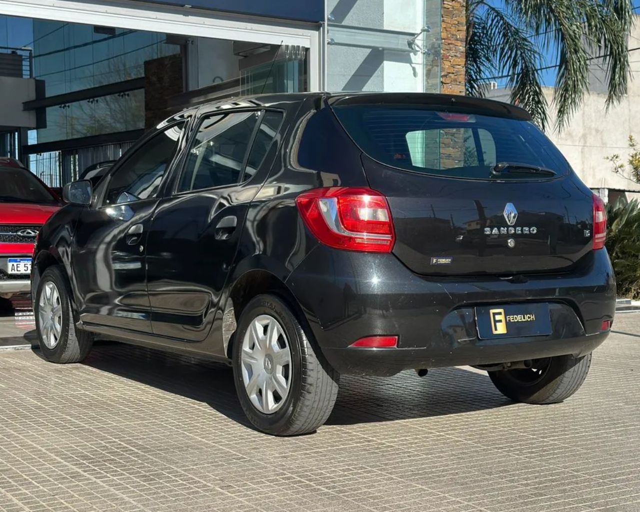 Renault Sandero Usado Financiado en Córdoba, deRuedas