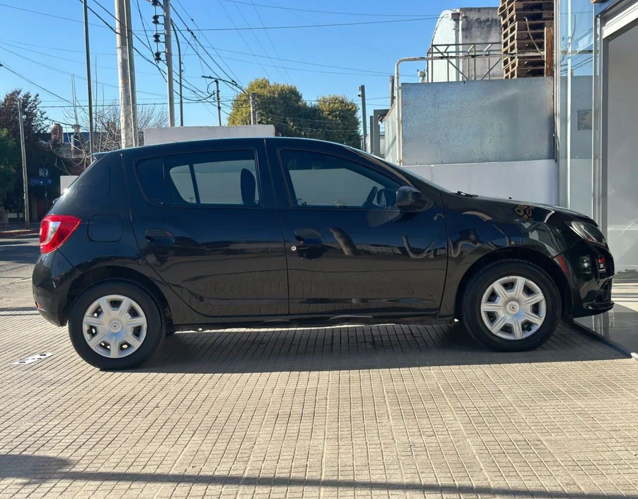 Renault Sandero Usado Financiado en Córdoba, deRuedas