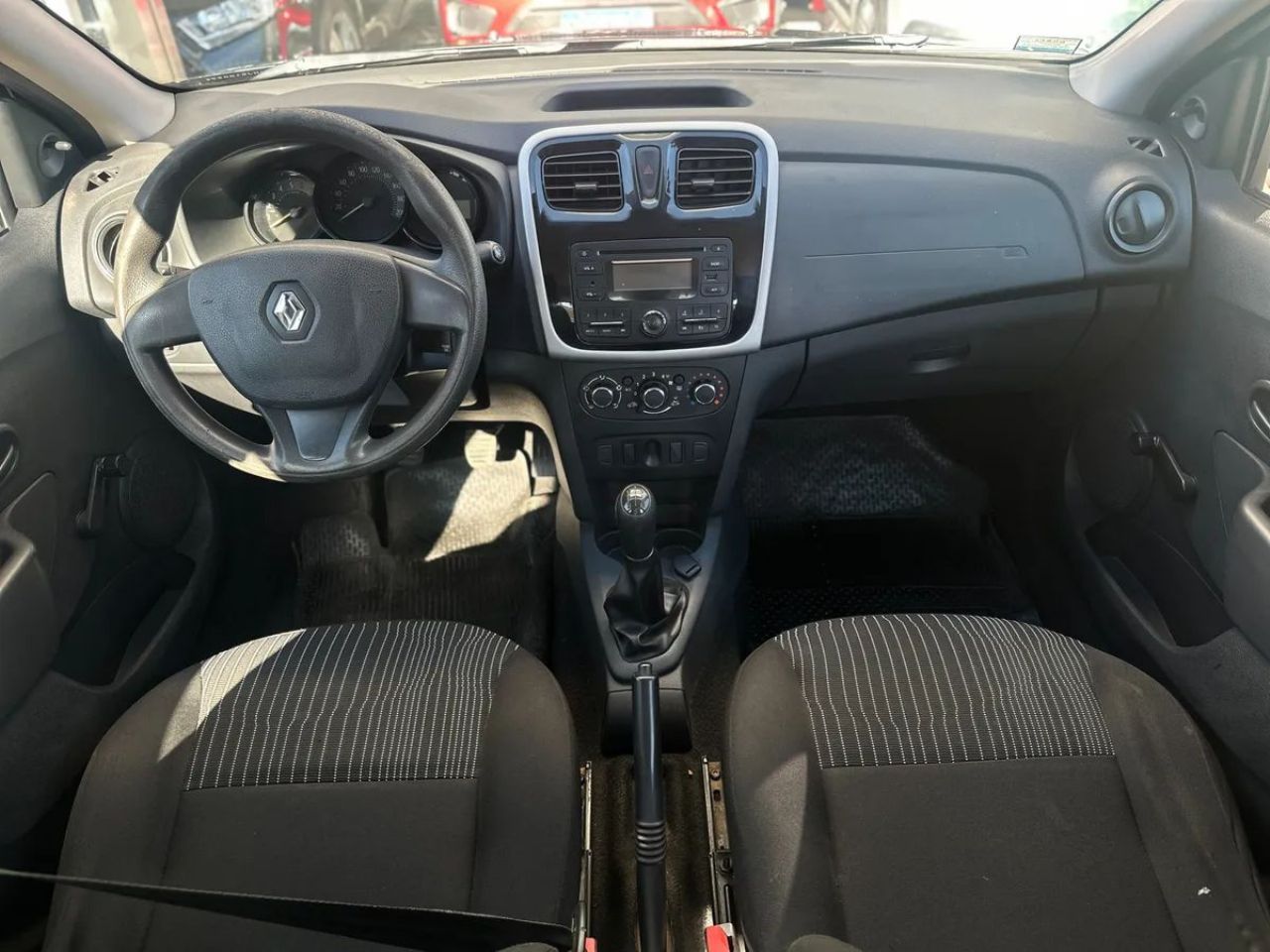 Renault Sandero Usado Financiado en Córdoba, deRuedas