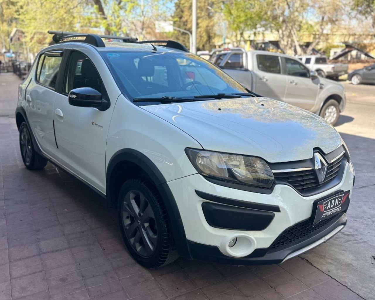 Renault Sandero Usado en Mendoza, deRuedas