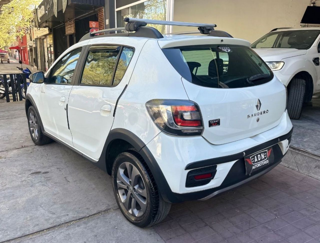 Renault Sandero Usado en Mendoza, deRuedas