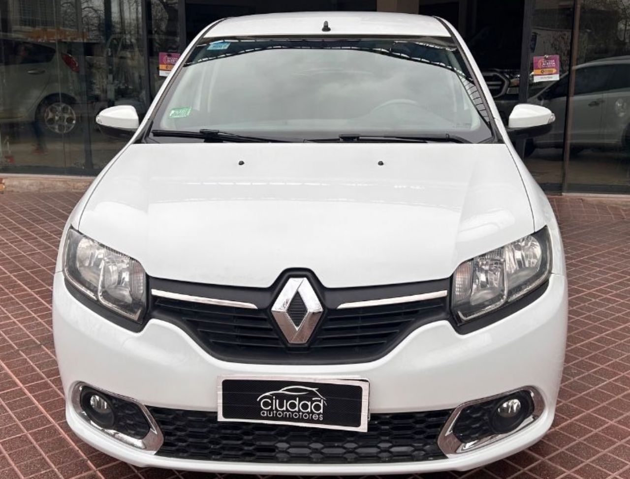 Renault Sandero Usado Financiado en Mendoza, deRuedas