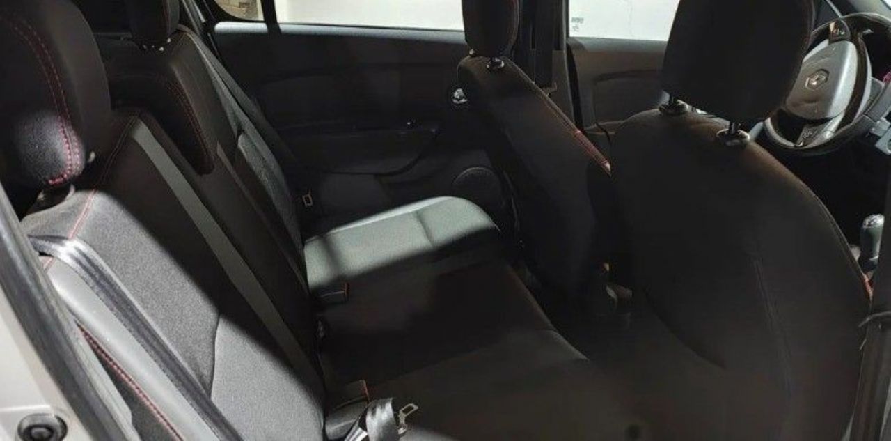 Renault Sandero Usado en Córdoba, deRuedas