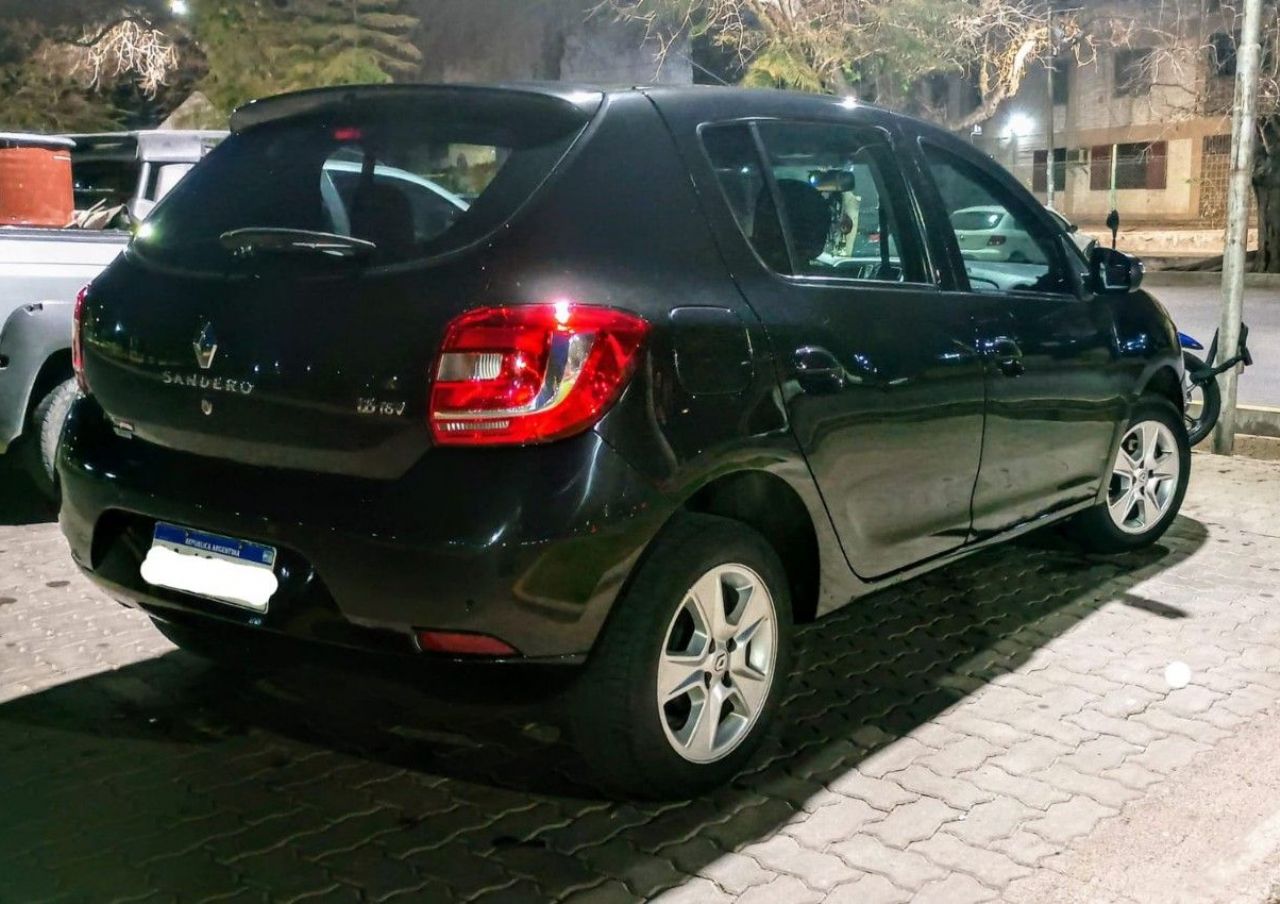 Renault Sandero Usado en Mendoza, deRuedas