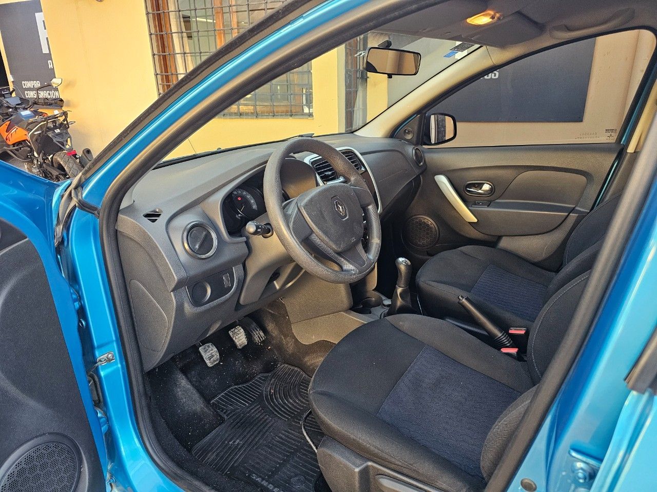 Renault Sandero Usado en Mendoza, deRuedas