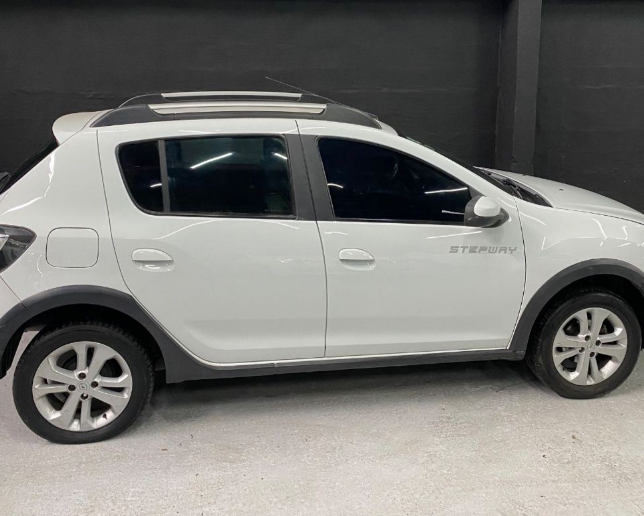 Renault Sandero Usado Financiado en Córdoba, deRuedas