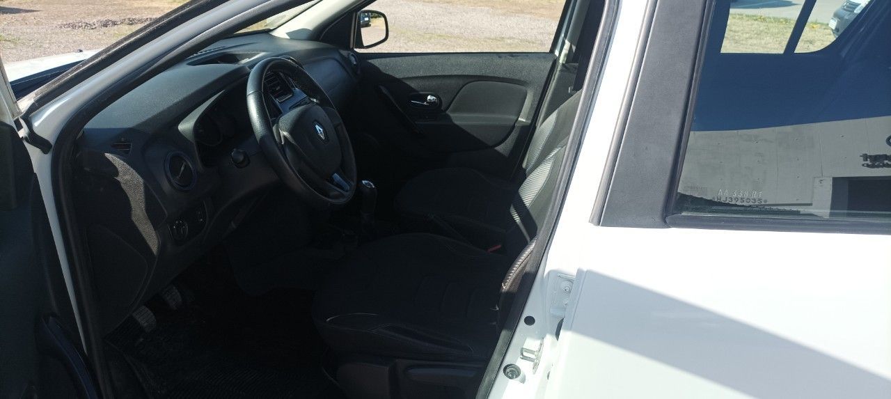 Renault Sandero Usado en San Juan, deRuedas