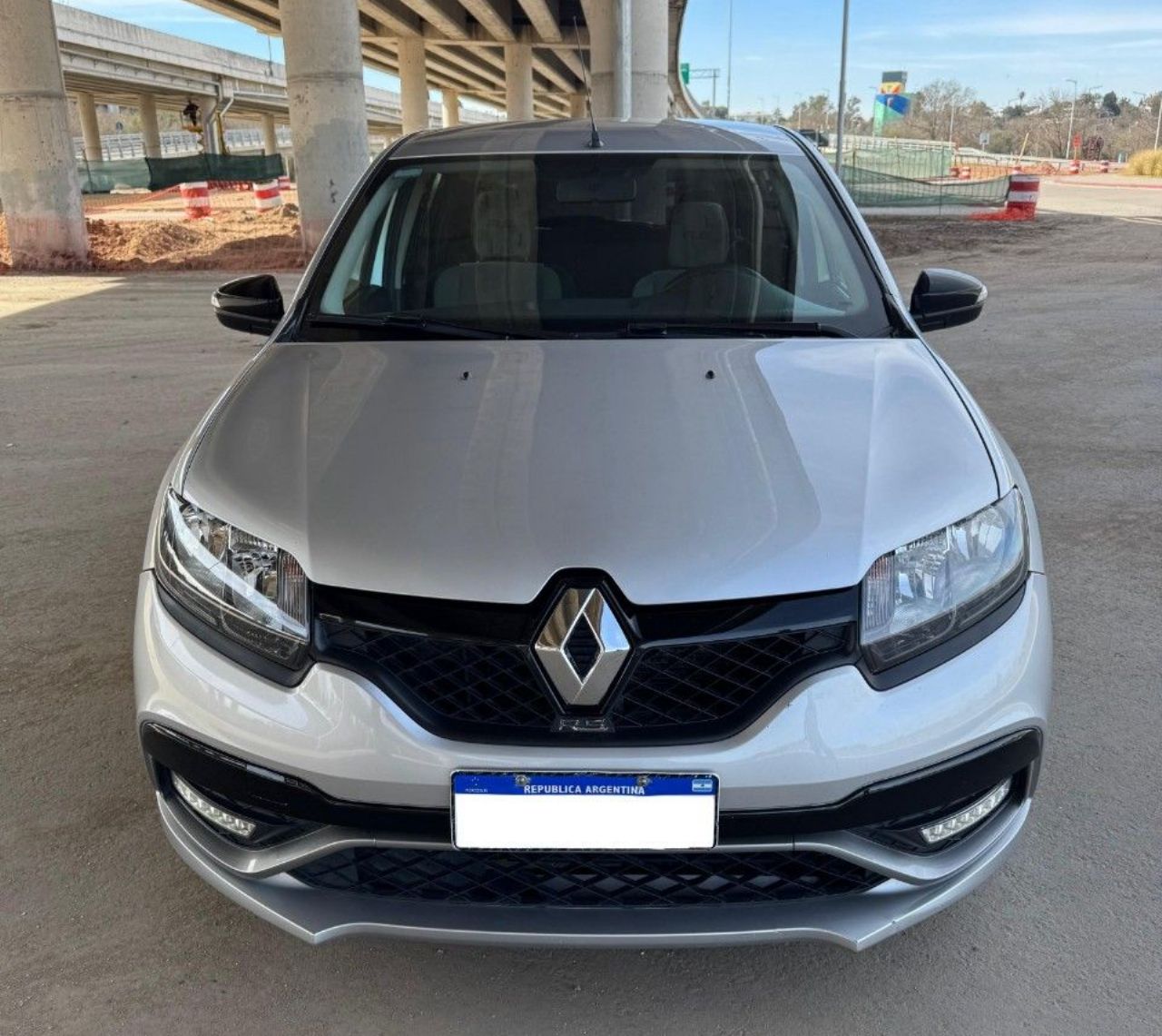 Renault Sandero Usado en Córdoba, deRuedas