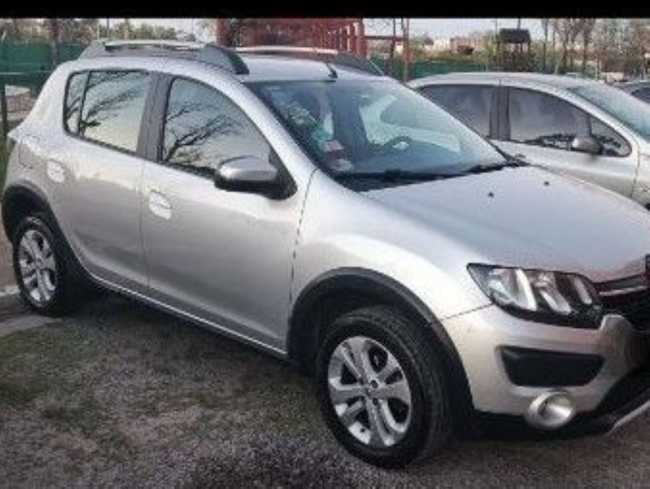 Renault Sandero Usado en Buenos Aires, deRuedas