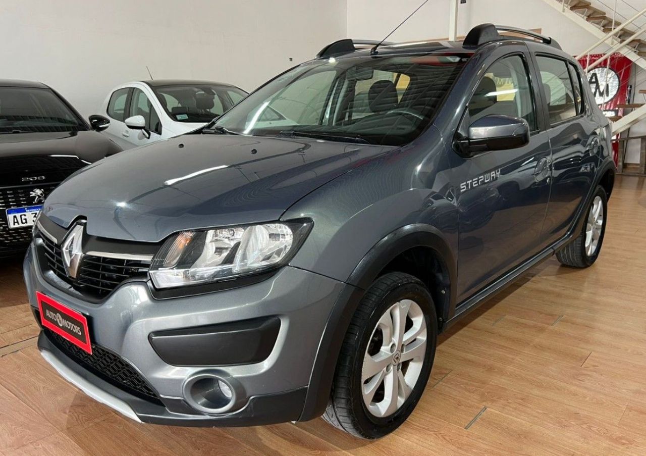 Renault Sandero Usado Financiado en Córdoba, deRuedas