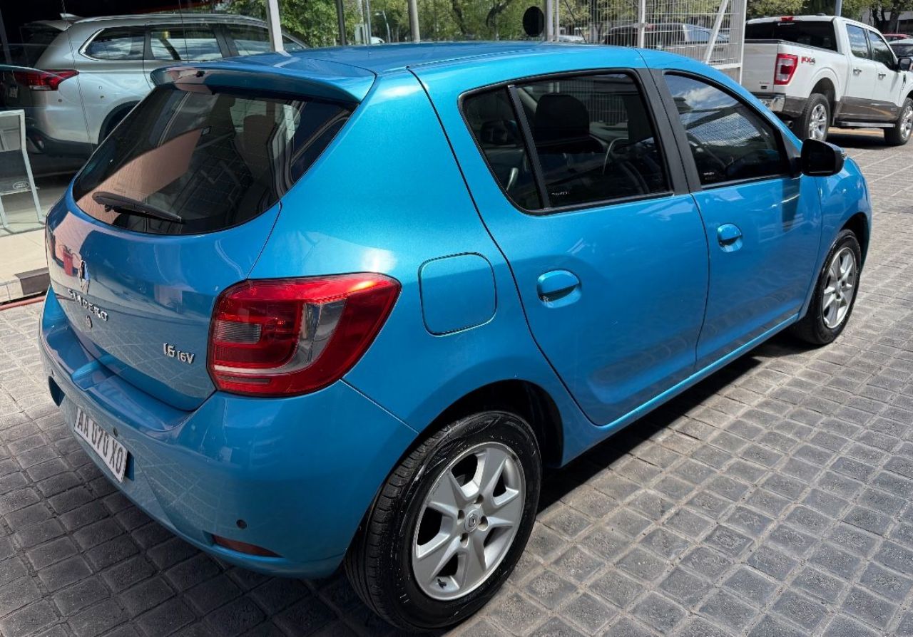 Renault Sandero Usado Financiado en Mendoza, deRuedas