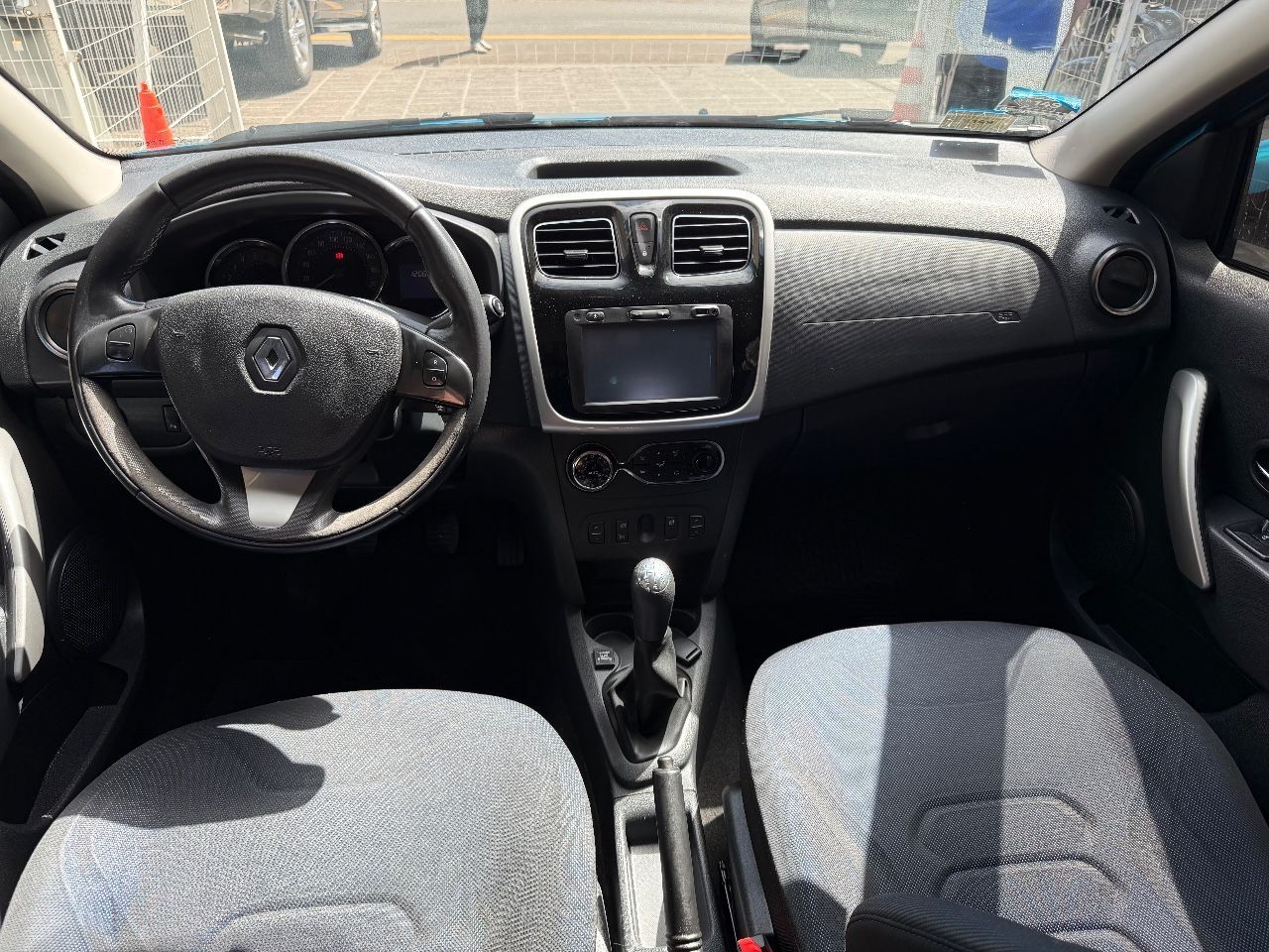 Renault Sandero Usado Financiado en Mendoza, deRuedas