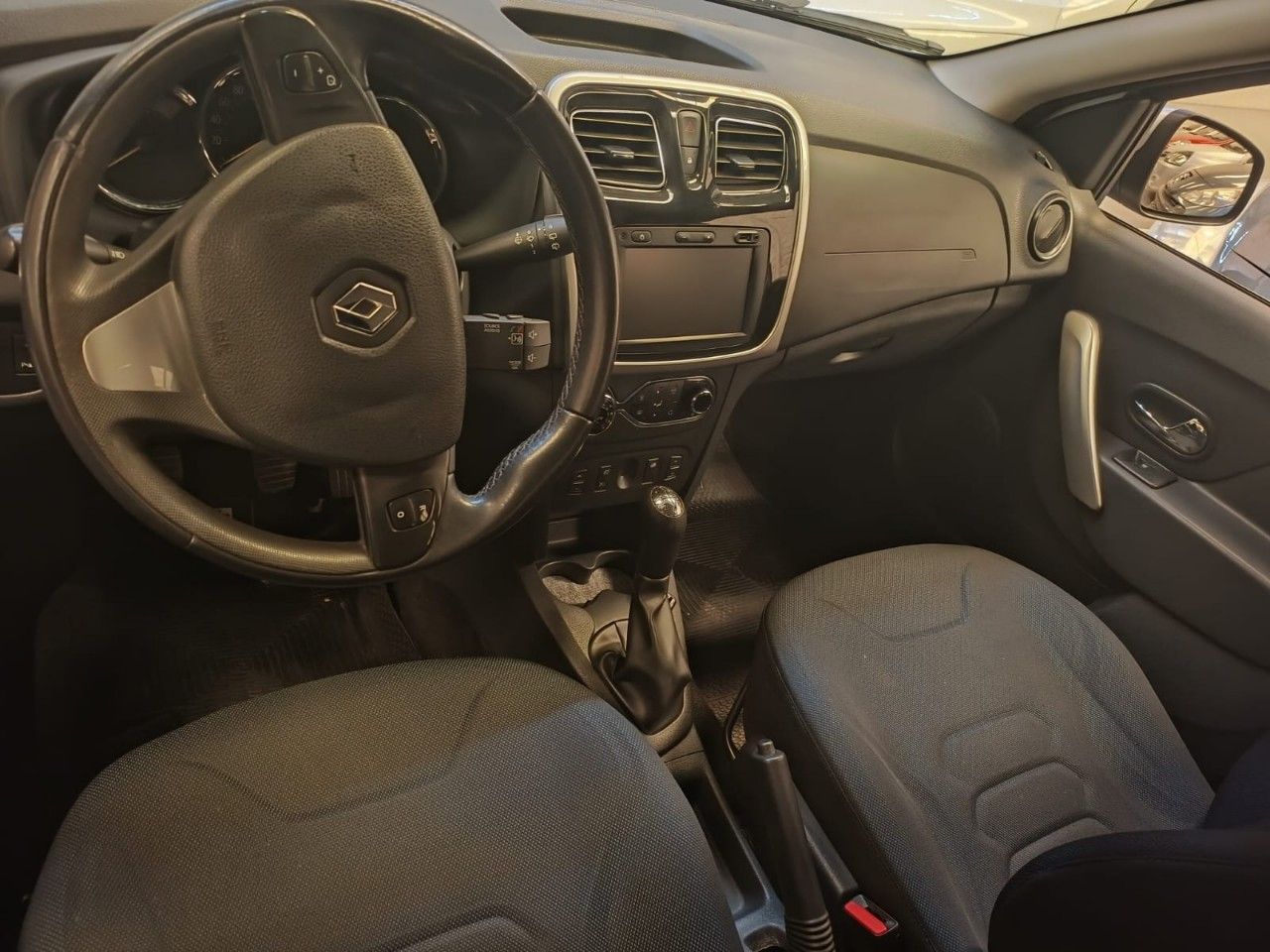 Renault Sandero Usado Financiado en Córdoba, deRuedas