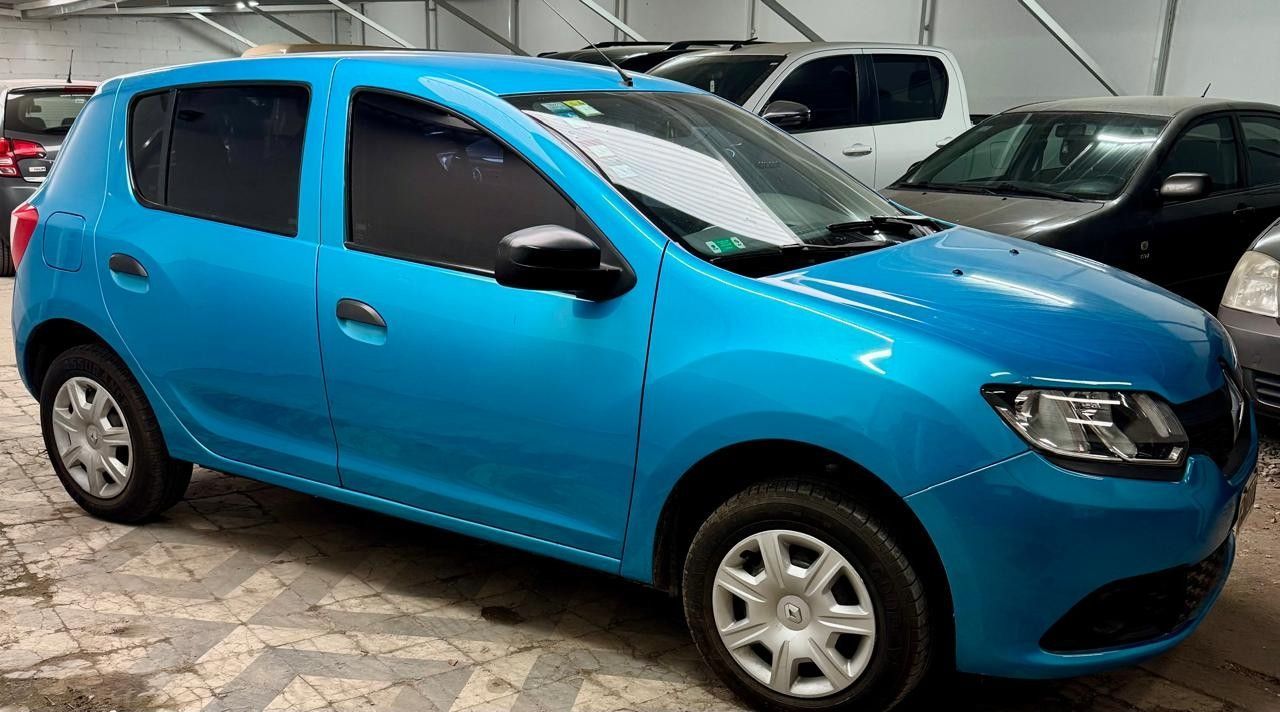 Renault Sandero Usado Financiado en Córdoba, deRuedas