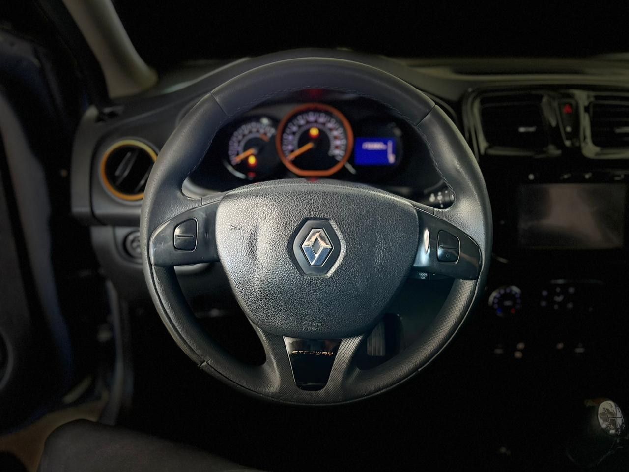 Renault Sandero Usado Financiado en Córdoba, deRuedas