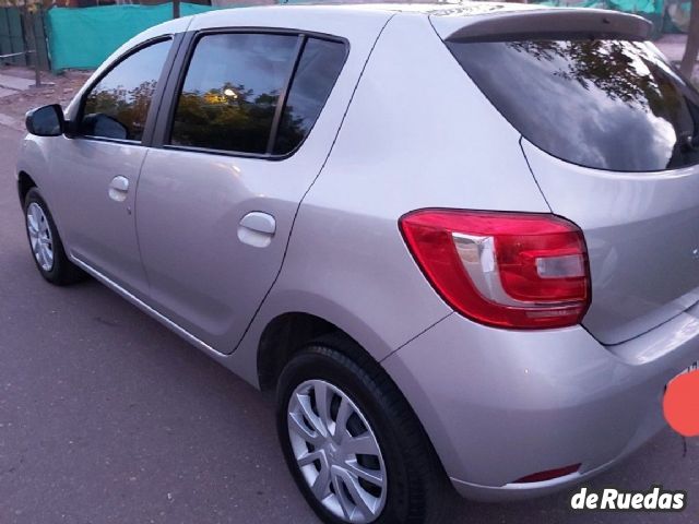 Renault Sandero Usado en Mendoza, deRuedas