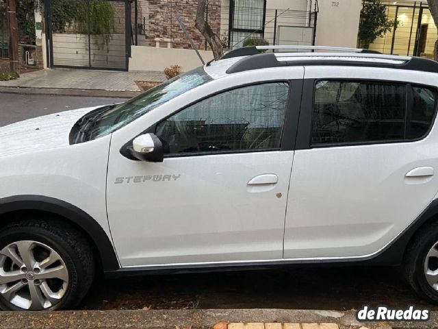 Renault Sandero Usado en Mendoza, deRuedas