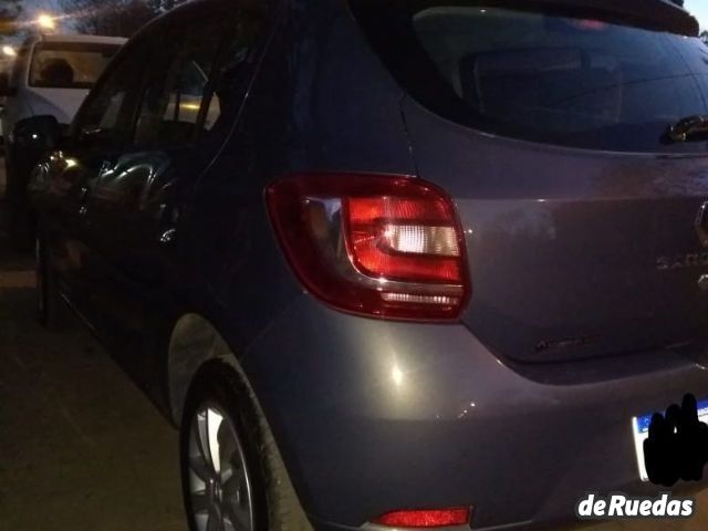 Renault Sandero Usado en Mendoza, deRuedas