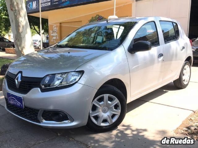 Renault Sandero Usado en Mendoza, deRuedas