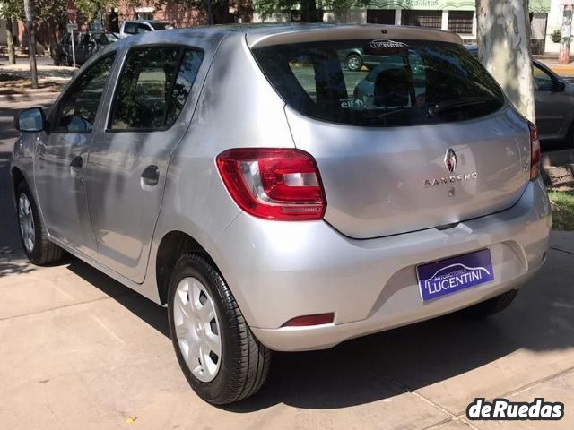 Renault Sandero Usado en Mendoza, deRuedas