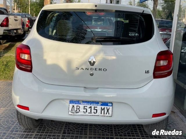 Renault Sandero Usado en San Juan, deRuedas