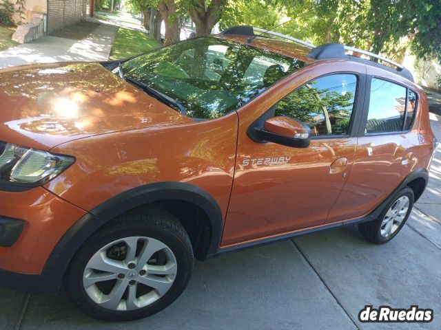 Renault Sandero Usado en Mendoza, deRuedas