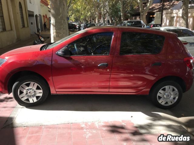 Renault Sandero Usado en Mendoza, deRuedas
