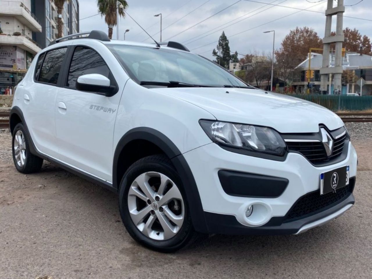 Renault Sandero Usado Financiado en Mendoza, deRuedas